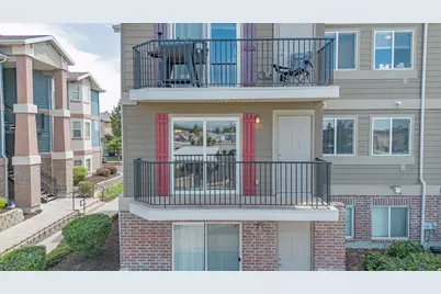 74 E Resaca Dr S #B6, Sandy, UT 84070 - Photo 2