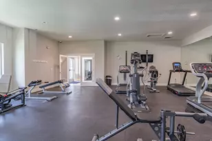 74 E Resaca Dr S, Sandy, UT 84070 - Photo 28