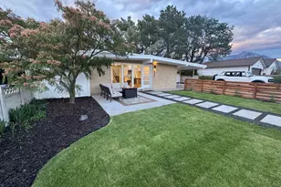 845 E Larkspur Dr, Sandy, UT 84094 - Photo 48