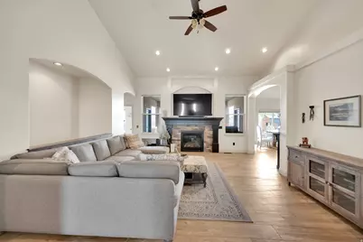 302 Old Farm Rd, Erda, UT 84074 - Photo 2