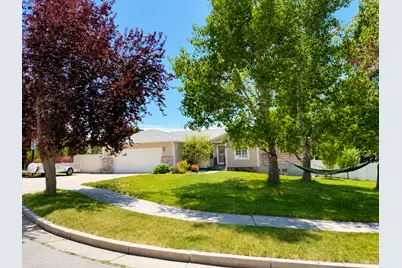 720 E 560 S, Smithfield, UT 84335 - Photo 2