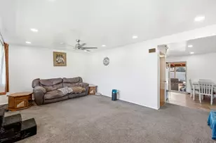 291 W 870 N, Sunset, UT 84015 - Photo 4