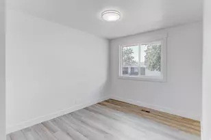 5006 W Niagara Circle, Salt Lake City, UT 84118 - Photo 16