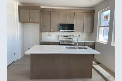 294 W Bishop Pl #6-24, Salt Lake City, UT 84103 - Photo 8