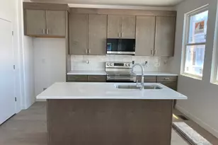 294 W Bishop Pl, Salt Lake City, UT 84103 - Photo 8