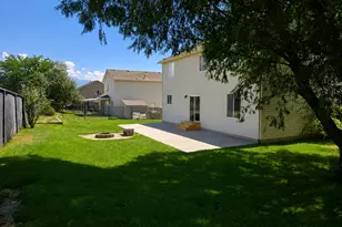 858 W Red Hen Rd N, Saratoga Springs, UT 84045 - Photo 28