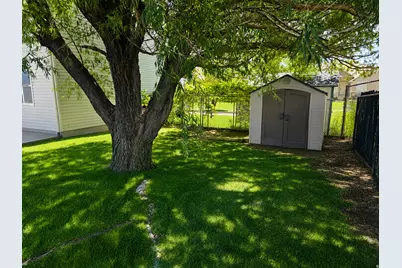 858 W Red Hen Rd N, Saratoga Springs, UT 84045 - Photo 28