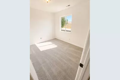 858 W Red Hen Rd N, Saratoga Springs, UT 84045 - Photo 10