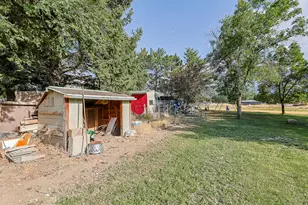 1412 E Center St, Springville, UT 84663 - Photo 36