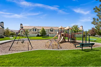 2534 W Adelaide Dr, Riverton, UT 84065 - Photo 30