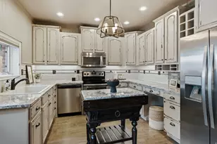 233 N G St E, Salt Lake City, UT 84103 - Photo 20