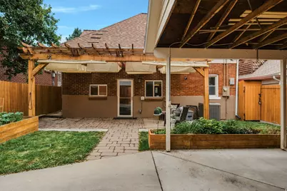 233 N G St E, Salt Lake City, UT 84103 - Photo 42