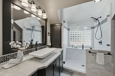 233 N G St E, Salt Lake City, UT 84103 - Photo 30
