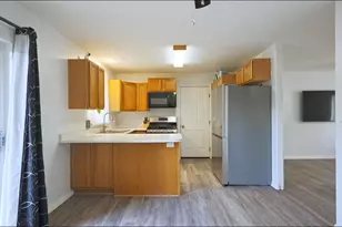 275 E 300 S, Smithfield, UT 84335 - Photo 6