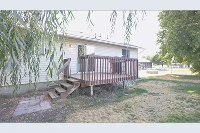 275 E 300 S, Smithfield, UT 84335 - Photo 20