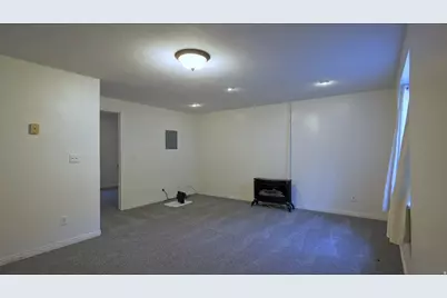 275 E 300 S, Smithfield, UT 84335 - Photo 14