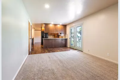 541 S Lambert Way E, Kaysville, UT 84037 - Photo 10