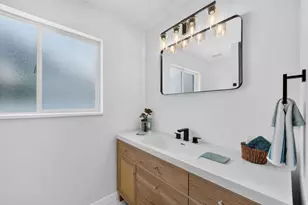 1960 E Meadow Dr, Cottonwood Heights, UT 84121 - Photo 18