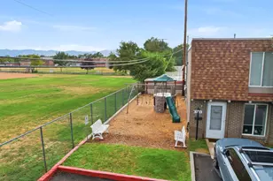 2128 E Georgetown, Salt Lake City, UT 84109 - Photo 28