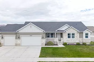 4602 N Kings Peak Way Way E, Eagle Mountain, UT 84005 - Photo 42