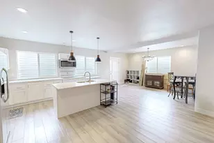 4602 N Kings Peak Way Way E, Eagle Mountain, UT 84005 - Photo 16