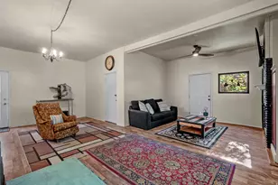 695 E 3950 N, Provo, UT 84604 - Photo 24