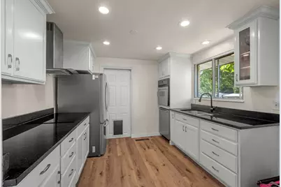 695 E 3950 N, Provo, UT 84604 - Photo 22