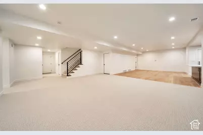 316 N Amber Ln, Layton, UT 84041 - Photo 32
