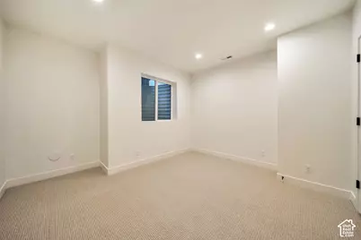 316 N Amber Ln, Layton, UT 84041 - Photo 40