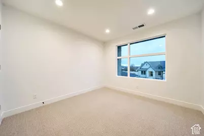316 N Amber Ln, Layton, UT 84041 - Photo 24