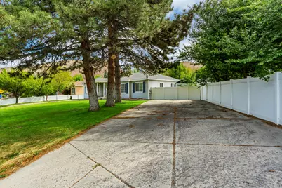 3135 S Valley St, Salt Lake City, UT 84109 - Photo 20