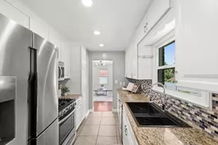 2892 S McClelland St E, Salt Lake City, UT 84106 - Photo 10