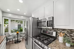 2892 S McClelland St E, Salt Lake City, UT 84106 - Photo 8