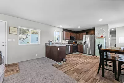 250 W 900 S #19, Tooele, UT 84074 - Photo 6