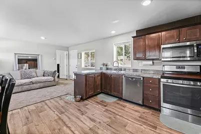 250 W 900 S #19, Tooele, UT 84074 - Photo 4