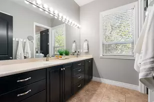 1653 E Crescent View Circle S, Sandy, UT 84092 - Photo 18