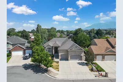 1653 E Crescent View Circle S, Sandy, UT 84092 - Photo 40