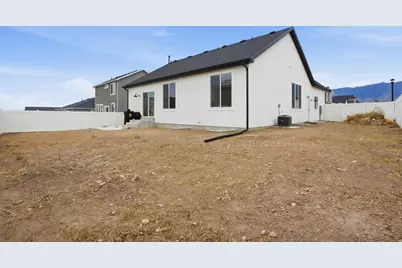 683 N Eastcrest Ave, Tooele, UT 84074 - Photo 20