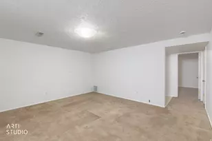906 E 1140 S, Ogden, UT 84404 - Photo 30
