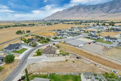 7296 N Ridge Rd, Lake Point, UT 84074 - Photo 54