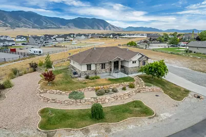 7296 N Ridge Rd, Lake Point, UT 84074 - Photo 46