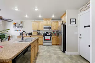 835 W 400 S, Tremonton, UT 84337 - Photo 14