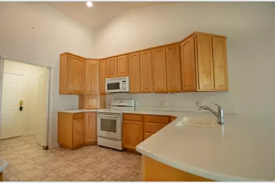 1170 W 2325 N, Layton, UT 84041 - Photo 8