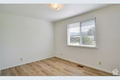 367 Overland Rd, Tooele, UT 84074 - Photo 12