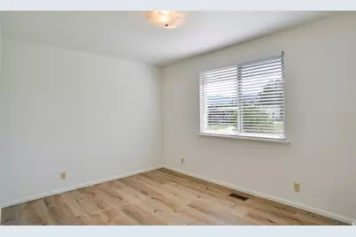 367 Overland Rd, Tooele, UT 84074 - Photo 12