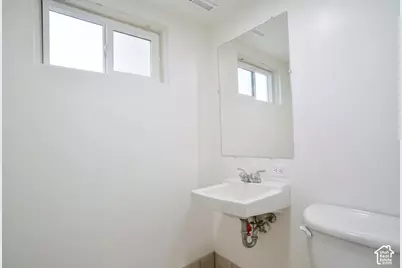 367 Overland Rd, Tooele, UT 84074 - Photo 16