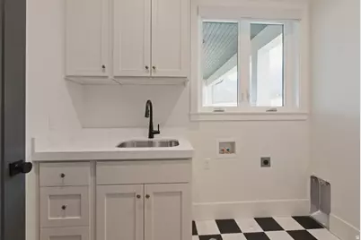 310 S Autumn Blaze Cir, Woodland Hills, UT 84653 - Photo 12