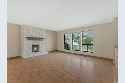 9326 Alvey Ln, Sandy, UT 84093 - Photo 4