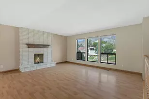 9326 Alvey Ln, Sandy, UT 84093 - Photo 4