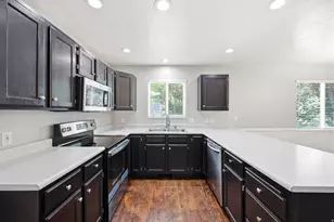 526 S 800 W, Lehi, UT 84043 - Photo 14